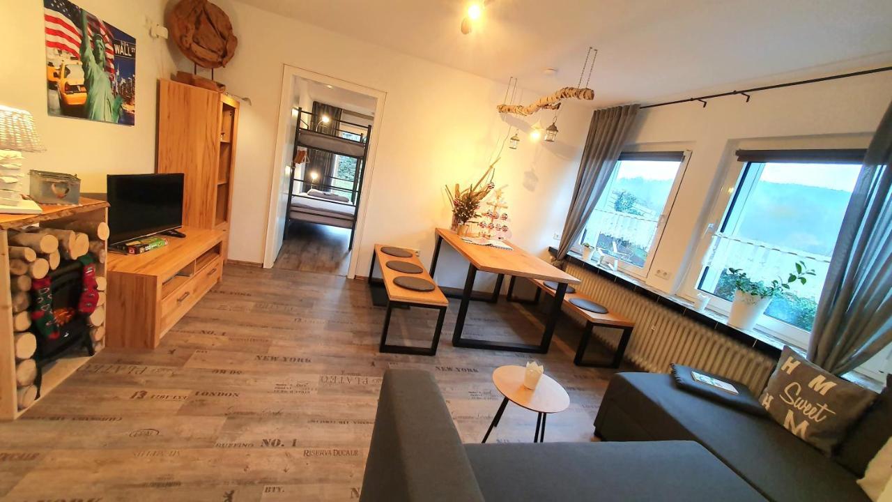 Frankes Lodge Apartment Mit Garten Und Pool, 6 Einzelbetten, Parkplatz Essen Exterior photo